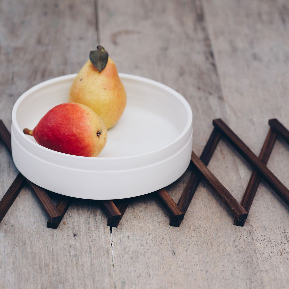 Untersetzer aus Nussbaum, versch. Größen, ausziehbar