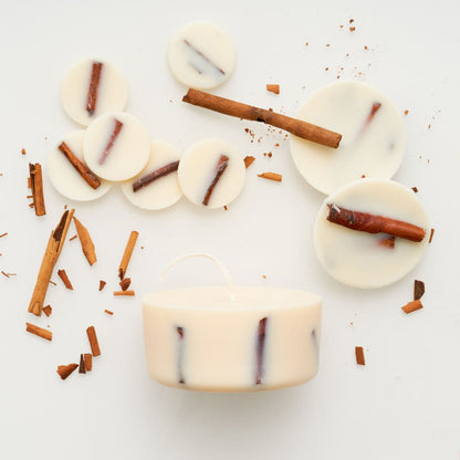 Munio Geschenkbox - Kerzen und Duftblättchen, Zimt (Cinnamon), vegan, Bio