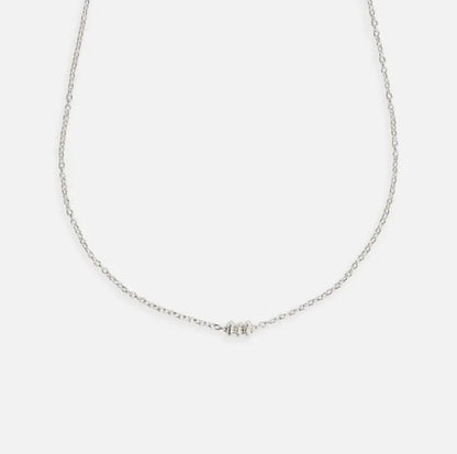 Faire Halskette mit kleinen Kugeln aus 925er Silber
