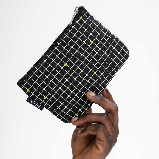 Kleine Kosmetiktasche, black grid, fairtrade & GOTS zertifiziert