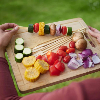 Grillsticks mit einem breiten Griff aus Bambus