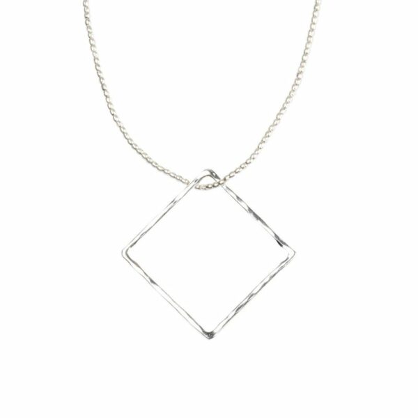 Kettenanhänger Quadrat, handgefertigt aus recyceltem 925er Silber
